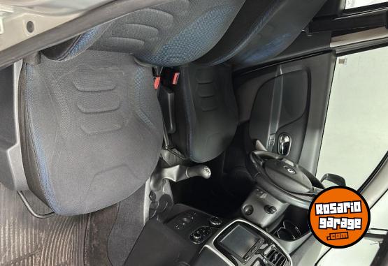 Autos - Renault Sandero 2017 Nafta 128500Km - En Venta