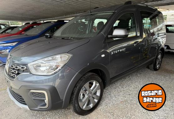 Utilitarios - Renault Kangoo Stepway 1.6 2025 Nafta 0Km - En Venta