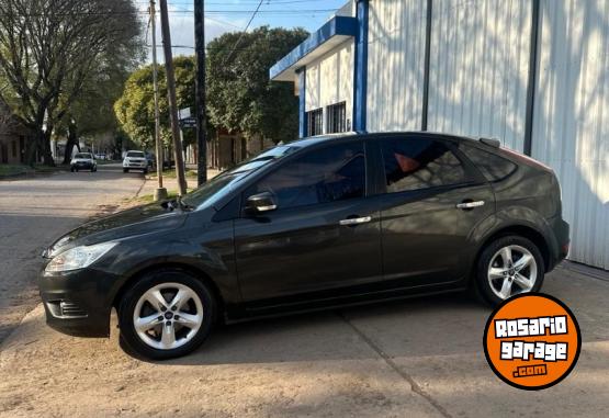 Autos - Ford Focus 2 2011 Nafta 130000Km - En Venta