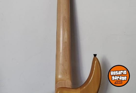 Instrumentos Musicales - Bajo Memphis 5 Cuerdas - En Venta