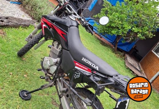 Motos - Honda XR250 2024 Nafta 7000Km - En Venta
