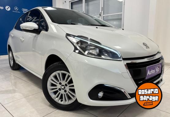 Autos - Peugeot 208 ALLURE PACK 2019 Nafta 105000Km - En Venta
