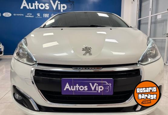 Autos - Peugeot 208 ALLURE PACK 2019 Nafta 105000Km - En Venta