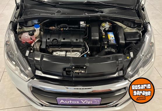 Autos - Peugeot 208 ALLURE PACK 2019 Nafta 105000Km - En Venta