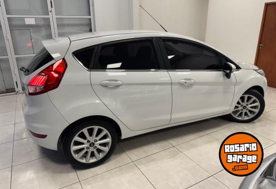 Autos - Ford FIESTA TITANIUM 2018 Nafta 93000Km - En Venta