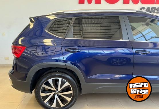 Autos - Volkswagen Taos Highline 2021 Nafta 108000Km - En Venta