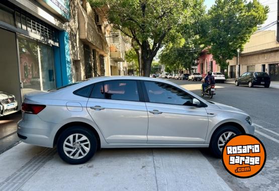 Autos - Volkswagen Virtus 2018 Nafta 110000Km - En Venta