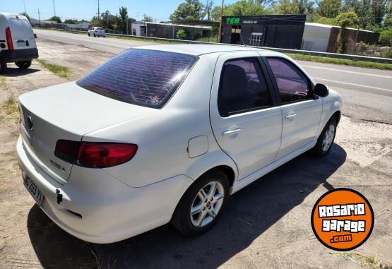 Autos - Fiat SIENA EL 1,4 FULL 2018 GNC 240000Km - En Venta
