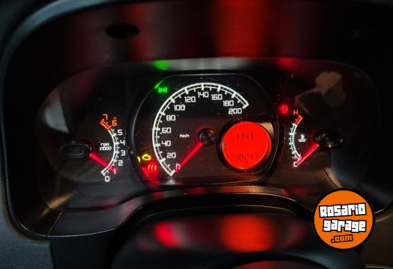 Autos - Fiat SIENA EL 1,4 FULL 2018 GNC 240000Km - En Venta