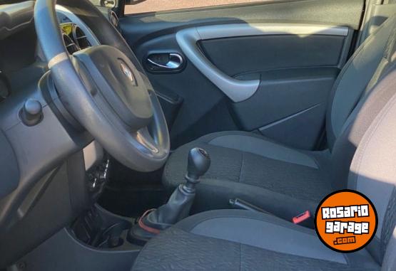 Camionetas - Renault Oroch Dinamique 2017 GNC 158000Km - En Venta