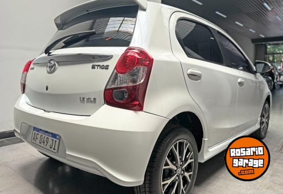 Autos - Toyota Etios XLS AT 1.5 2021 Nafta 54000Km - En Venta