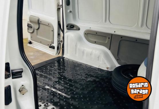 Utilitarios - Renault KANGOO CONFORT 1.5 DCI 2013 Diesel 150000Km - En Venta