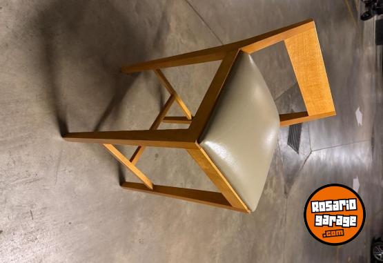 Hogar - Banquetas peteribi y cuero - En Venta