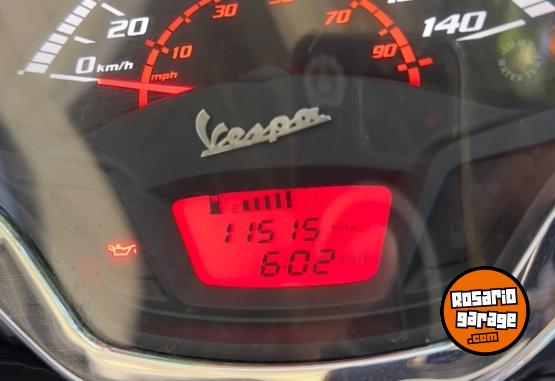 Motos - Vespa Vespa Gts 300 super 2018 Nafta 11000Km - En Venta