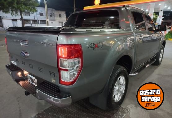 Camionetas - Ford RANGER 4X4 LIMITED 2014 Diesel 236000Km - En Venta