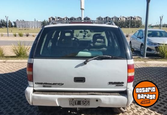 Camionetas - Chevrolet Blazer dlx turbo diesel 1998 Diesel 300000Km - En Venta