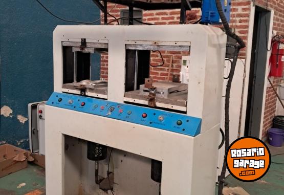 Otros - Maquinas para la fabricaci�n de plantillas termoconformadas - En Venta