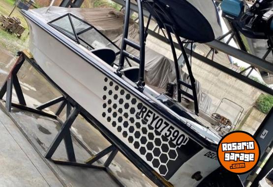 Embarcaciones - Hermosa asepto permuta permuta - En Venta