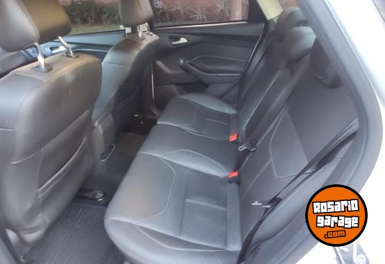 Autos - Ford Focus 2.0 SE plus power 2017 Nafta 125000Km - En Venta