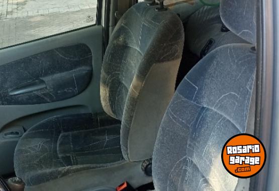 Autos - Renault Scenic 2009 Nafta 134500Km - En Venta