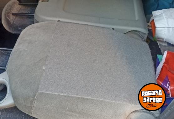 Autos - Renault Scenic 2009 Nafta 134500Km - En Venta