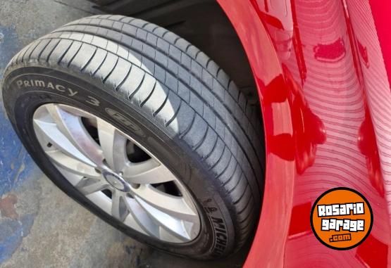 Autos - Mercedes Benz B200 2013 Nafta 75120Km - En Venta