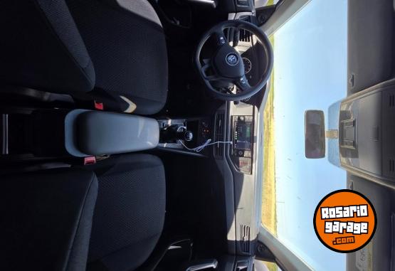 Autos - Volkswagen Virtus 2020 Nafta 225000Km - En Venta