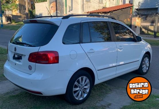 Autos - Volkswagen SURAN 2011 Nafta 1111Km - En Venta