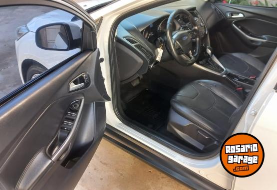 Autos - Ford Focus 2015 Nafta  - En Venta