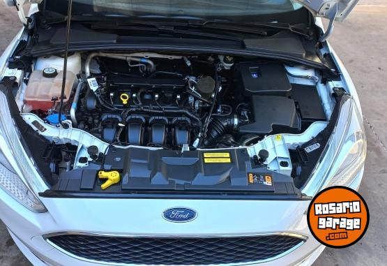 Autos - Ford Focus 2015 Nafta  - En Venta