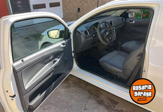 Utilitarios - Volkswagen Saveiro 2012 GNC  - En Venta