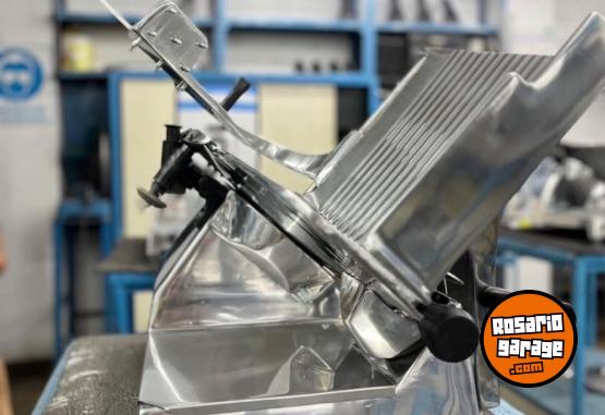 Otros - CORTADORA DE FIAMBRE - En Venta