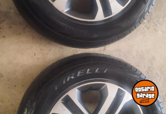 Accesorios para Autos - LLANTAS FIAT TORO - En Venta