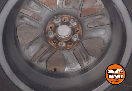 Accesorios para Autos - LLANTAS FIAT TORO - En Venta
