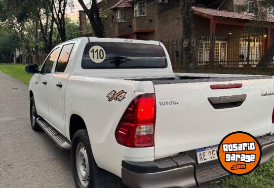 Camionetas - Toyota Hilux 2020 Diesel 220000Km - En Venta
