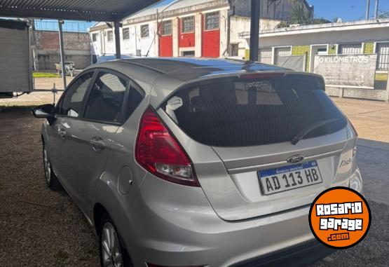 Autos - Ford Fiesta SE Plus Powershift 2018 Nafta 102000Km - En Venta