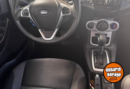 Autos - Ford Fiesta SE Plus Powershift 2018 Nafta 102000Km - En Venta