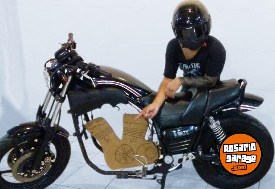 Motos - Yamaha Vmax1200 1985 Nafta 28194Km - En Venta