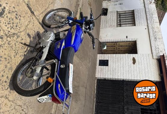 Motos - Suzuki Ax100 2017 Nafta 10000Km - En Venta