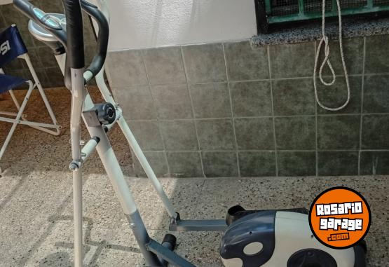 Deportes - Máquina Escaladora con panel digital, perfecta - En Venta
