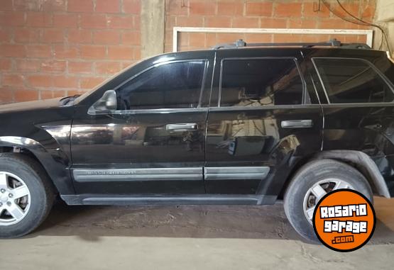 Camionetas - Jeep Gran Cherokee 2007 Diesel 240000Km - En Venta