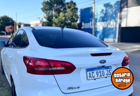 Autos - Ford Focus 2.0 Se 2018 Nafta 100000Km - En Venta