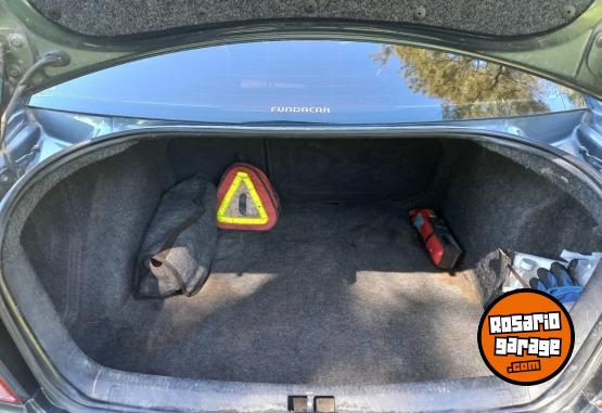 Autos - Volkswagen Bora 1.8T Highline cuero 2007 Nafta 245000Km - En Venta