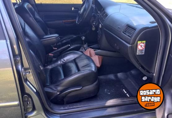 Autos - Volkswagen Bora 1.8T Highline cuero 2007 Nafta 245000Km - En Venta