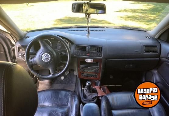 Autos - Volkswagen Bora 1.8T Highline cuero 2007 Nafta 245000Km - En Venta