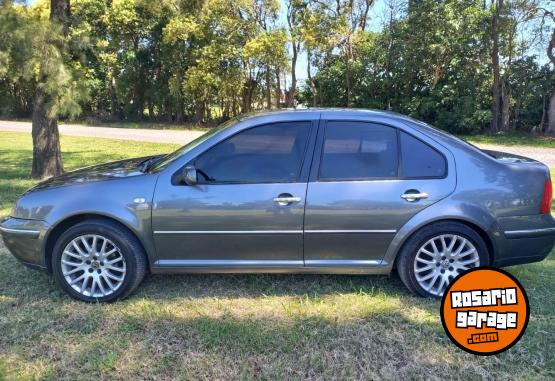 Autos - Volkswagen Bora 1.8T Highline cuero 2007 Nafta 245000Km - En Venta