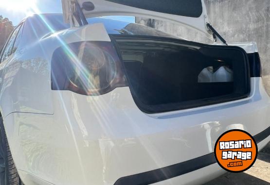 Autos - Volkswagen Vento 2010 Nafta 230000Km - En Venta