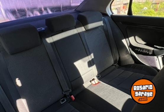 Autos - Volkswagen Vento 2010 Nafta 230000Km - En Venta