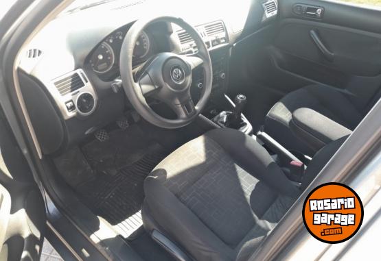 Autos - Volkswagen BORA TRENDLINE 2.0 2011 Nafta 103000Km - En Venta