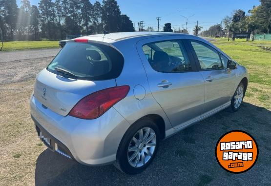 Autos - Peugeot 308 2013 Nafta 130000Km - En Venta